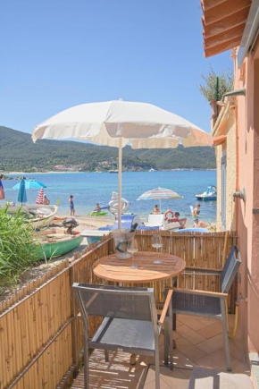 Oyster Beach - Direttamente sulla Spiaggia del Forno Scaglieri